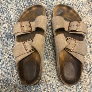 BIRKENSTOCK Arizona Taupe Suede Women’s SZ 37N